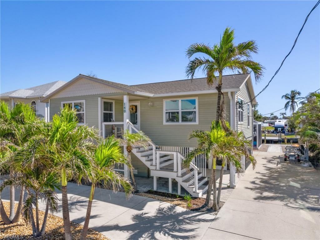140 Curlew St, Fort Myers Beach, FL 33931 Photo
