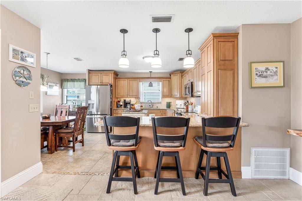 140 Curlew St, Fort Myers Beach, FL 33931 Photo