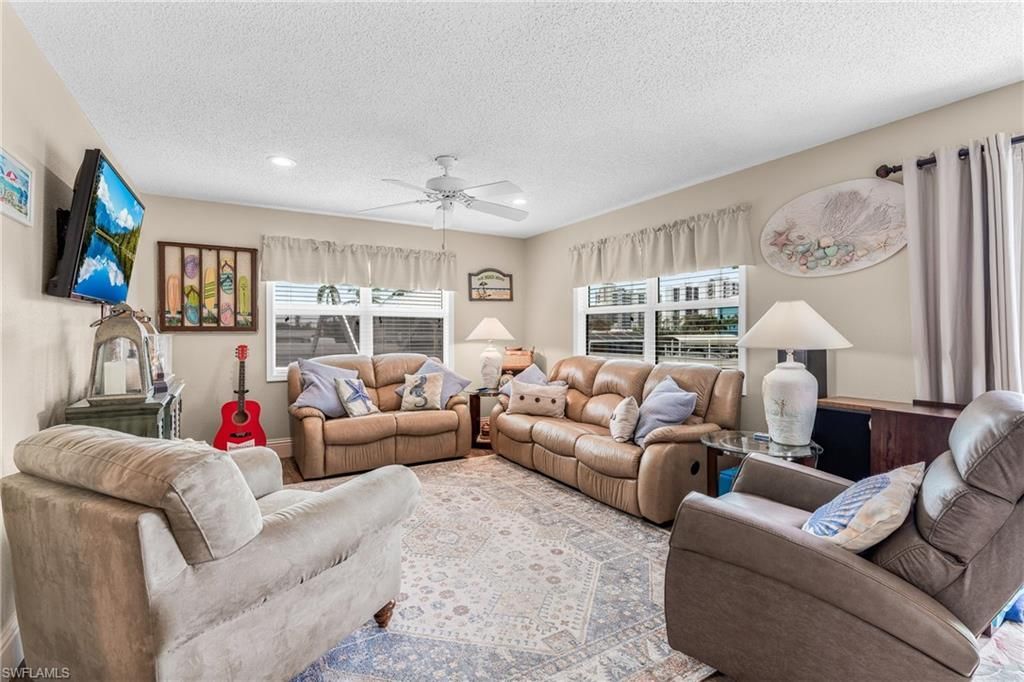 140 Curlew St, Fort Myers Beach, FL 33931 Photo