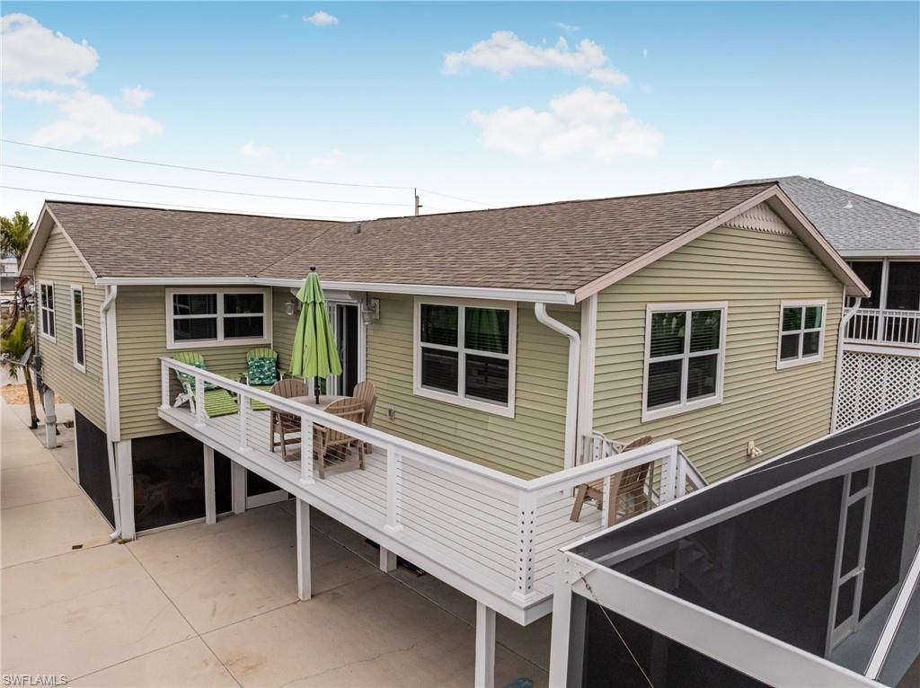 140 Curlew St, Fort Myers Beach, FL 33931 Photo