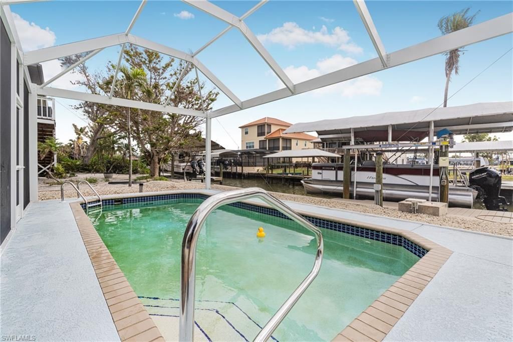 140 Curlew St, Fort Myers Beach, FL 33931 Photo