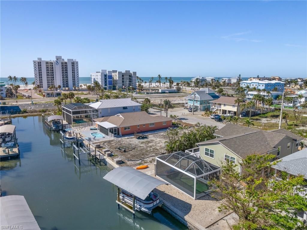 140 Curlew St, Fort Myers Beach, FL 33931 Photo