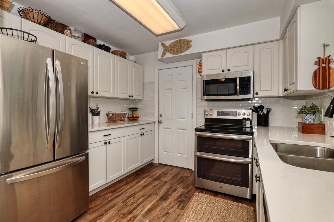 7238 Emily Dr, Fort Myers, FL 33908 Photo