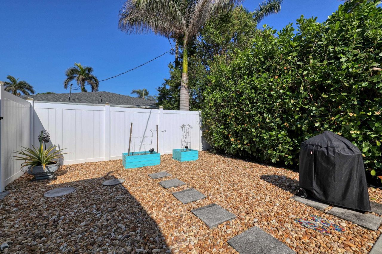 7238 Emily Dr, Fort Myers, FL 33908 Photo