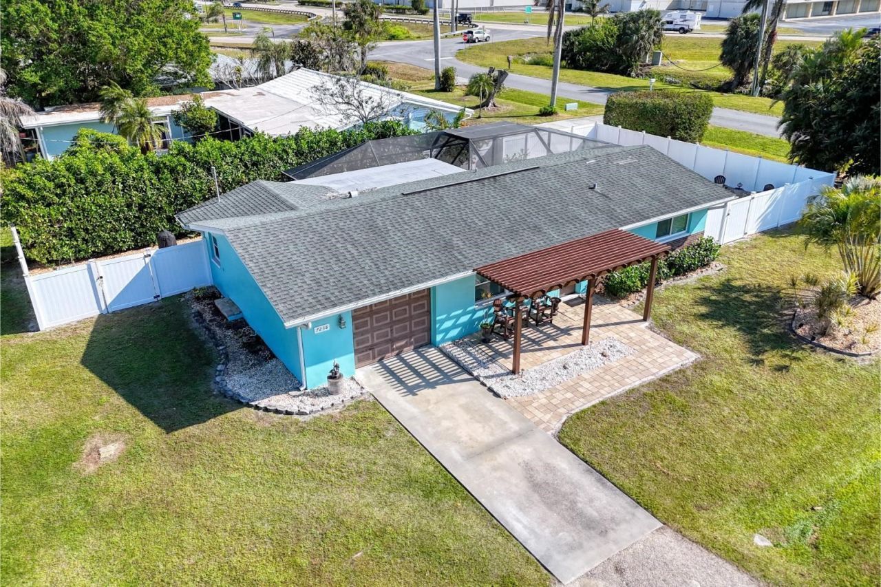 7238 Emily Dr, Fort Myers, FL 33908 Photo