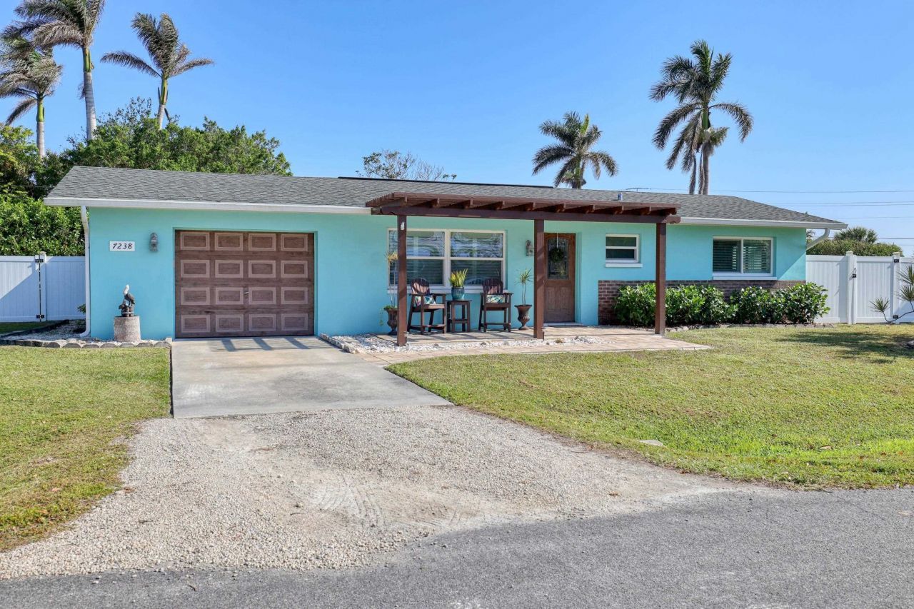 7238 Emily Dr, Fort Myers, FL 33908 Photo