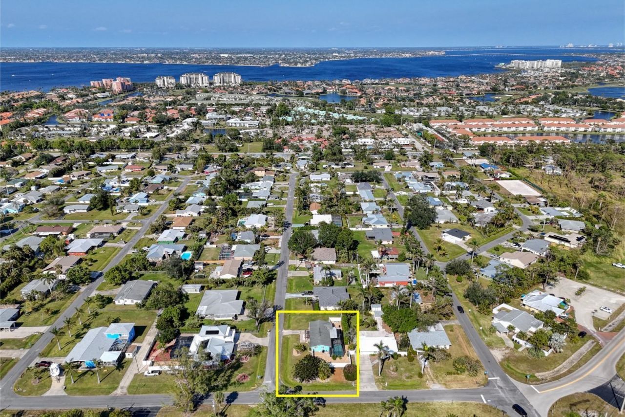 7238 Emily Dr, Fort Myers, FL 33908 Photo