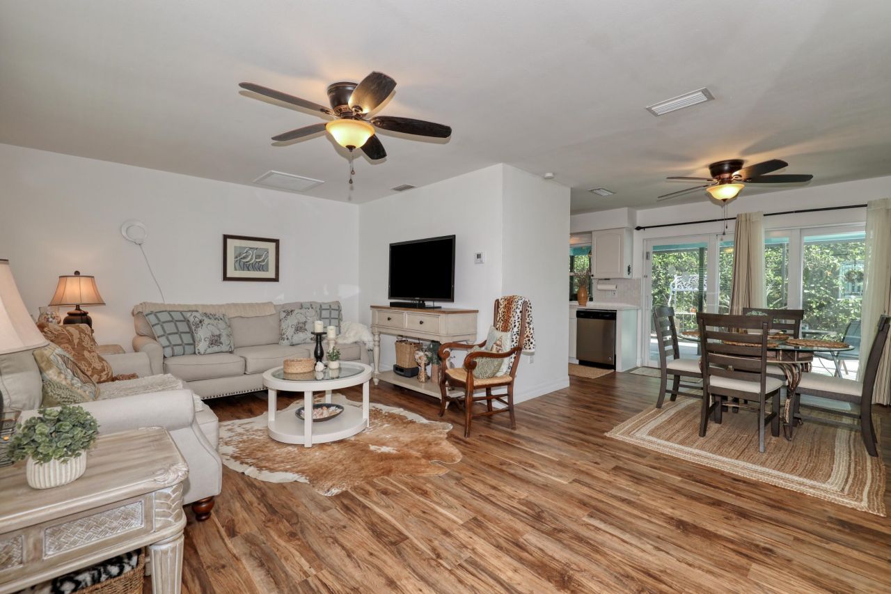 7238 Emily Dr, Fort Myers, FL 33908 Photo