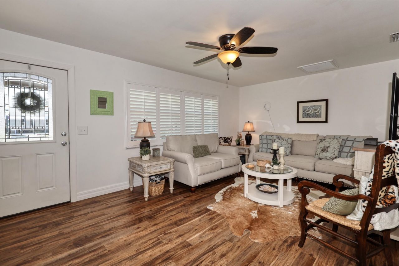 7238 Emily Dr, Fort Myers, FL 33908 Photo
