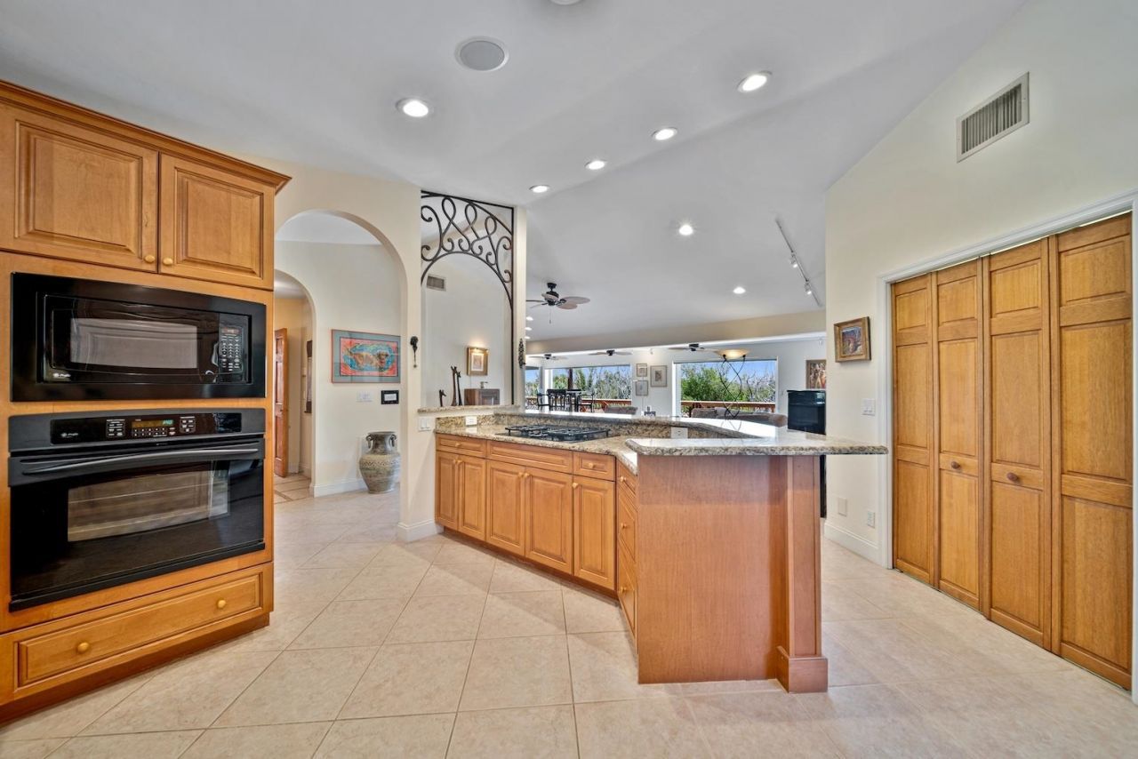 716 Rabbit Rd, Sanibel, FL 33957 Photo