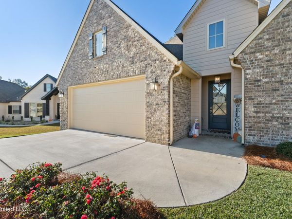 20 Barkis Drive, Hattiesburg, MS 39402