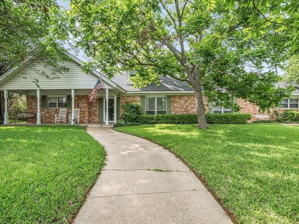 5601 Woodcastle Street, Waco, TX 76710