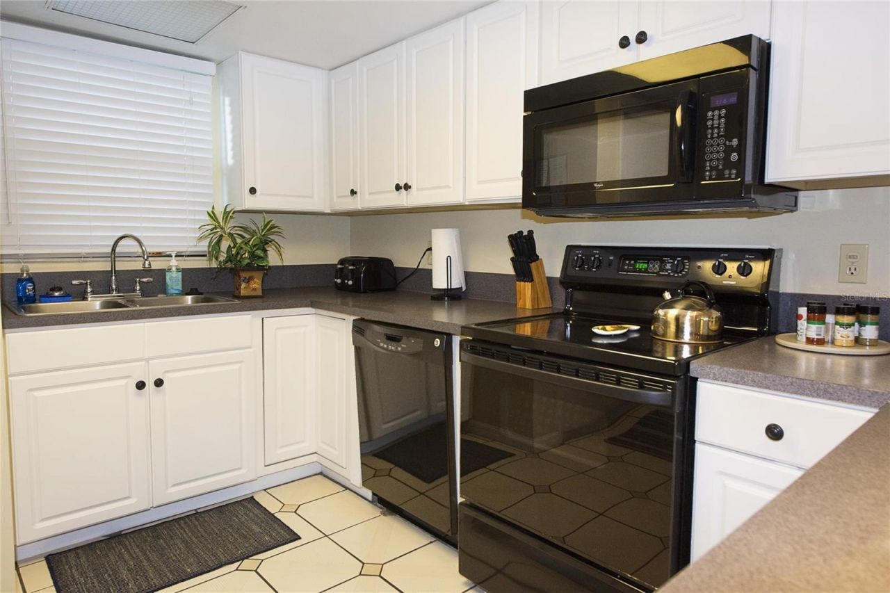 1571 S Atlantic Avenue, Unit 203, New Smyrna Beach, FL 32169 Photo