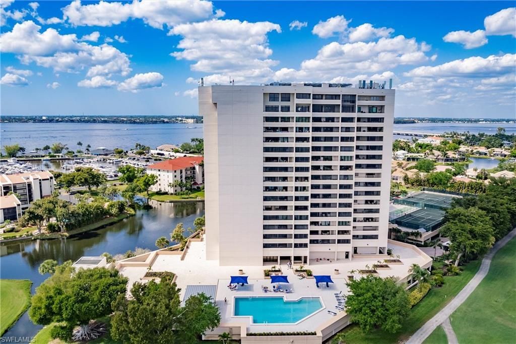 5260 S Landings Dr, Unit 802, Fort Myers, FL 33919 Photo