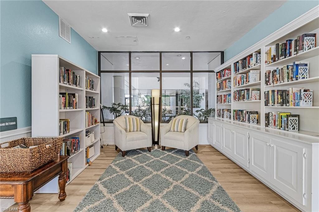 5260 S Landings Dr, Unit 802, Fort Myers, FL 33919 Photo