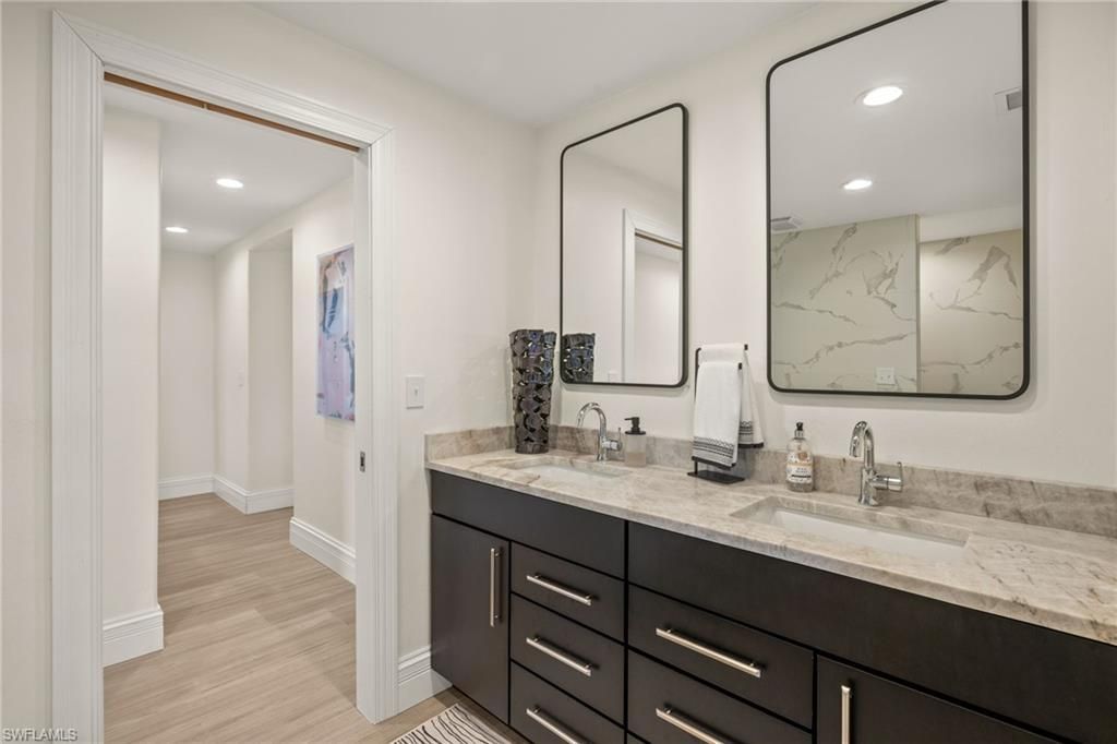 985 Oyster Ct, Sanibel, FL 33957 Photo