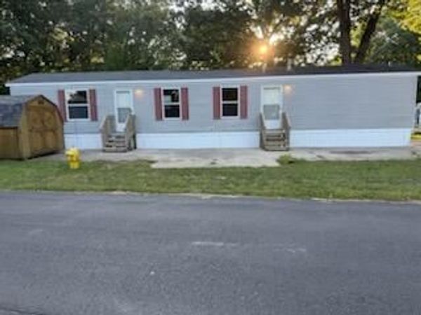 1371 SARNIA Street, Muskegon, MI 49444