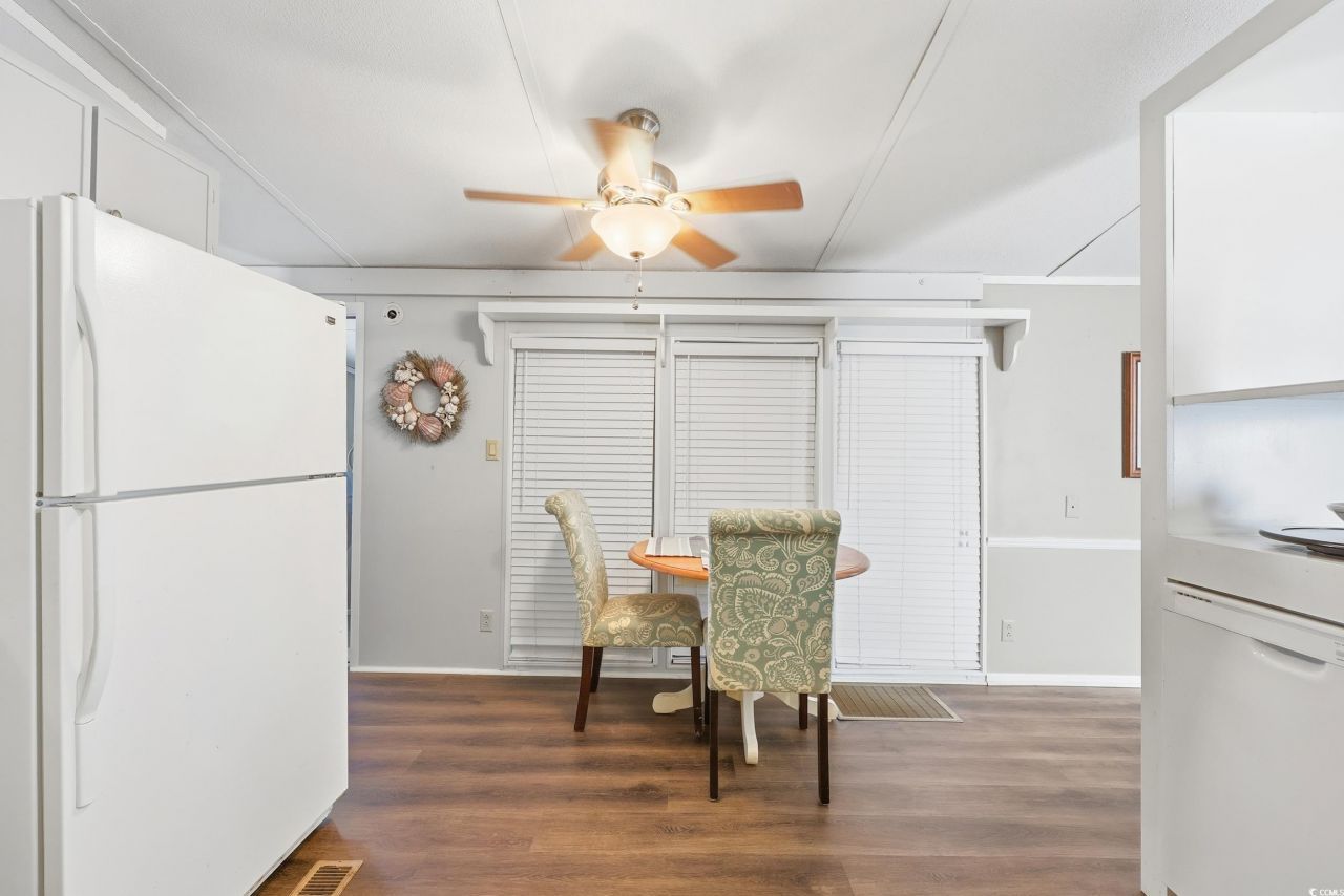 1017 Foxfire Dr. Photo 10