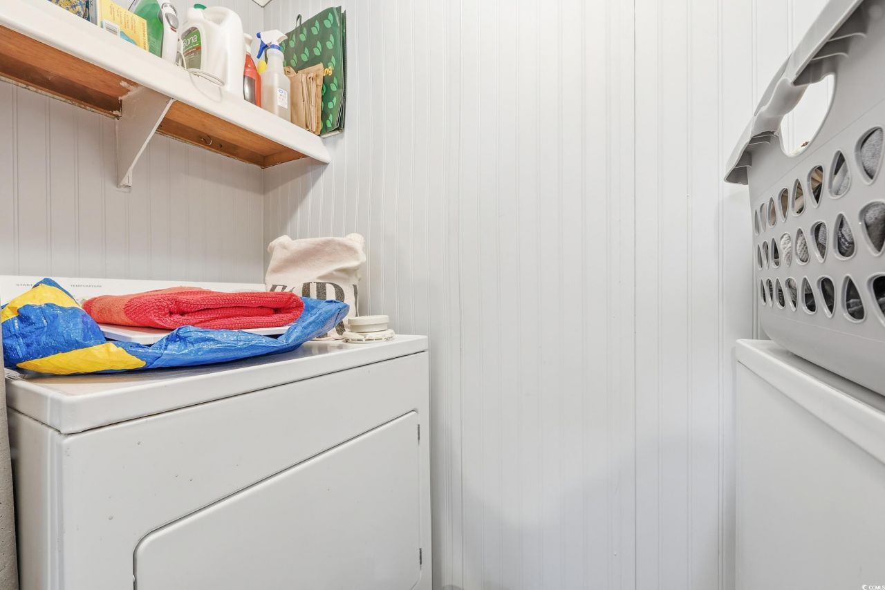 1017 Foxfire Dr. Photo 12