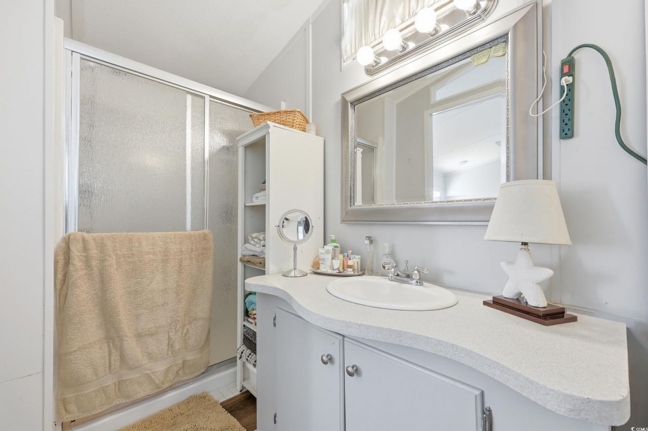 1017 Foxfire Dr. Photo 19