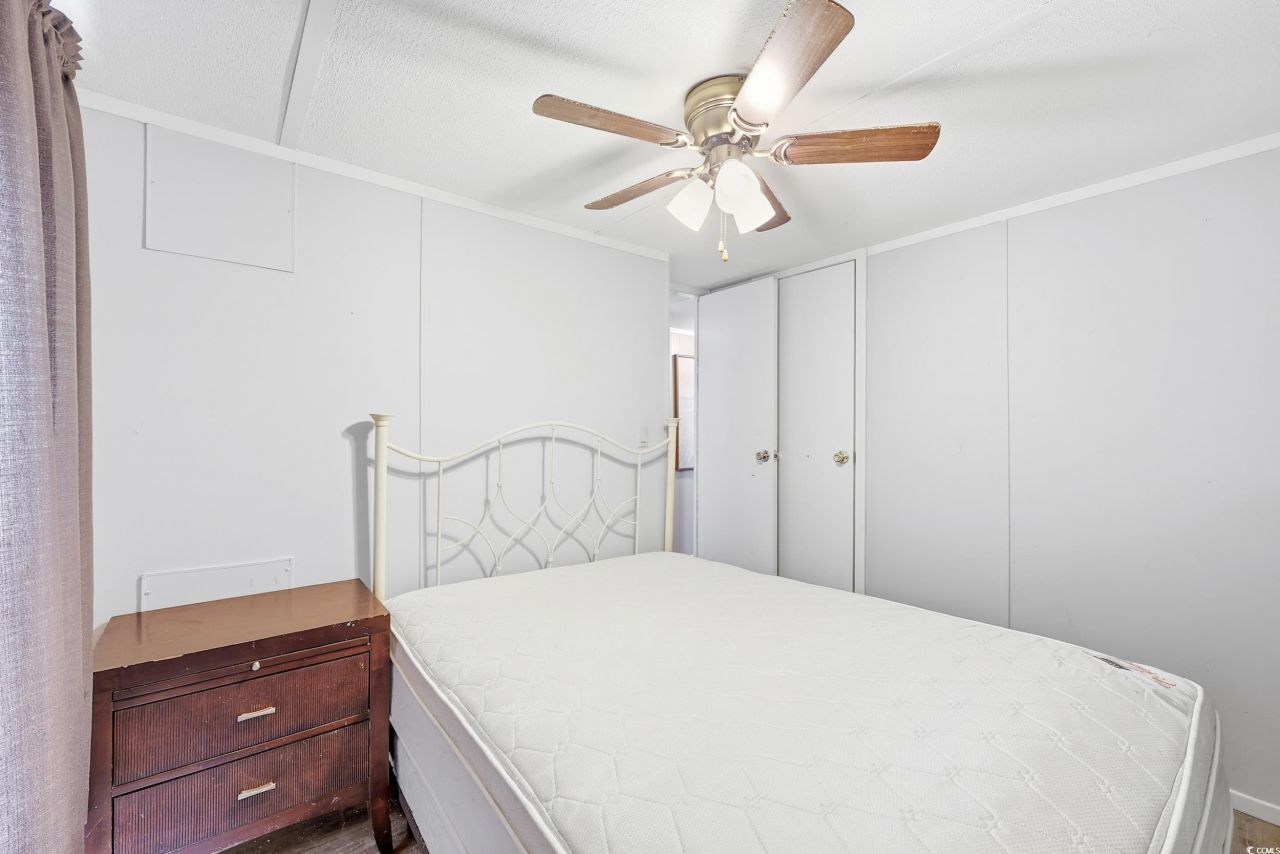 1017 Foxfire Dr. Photo 24