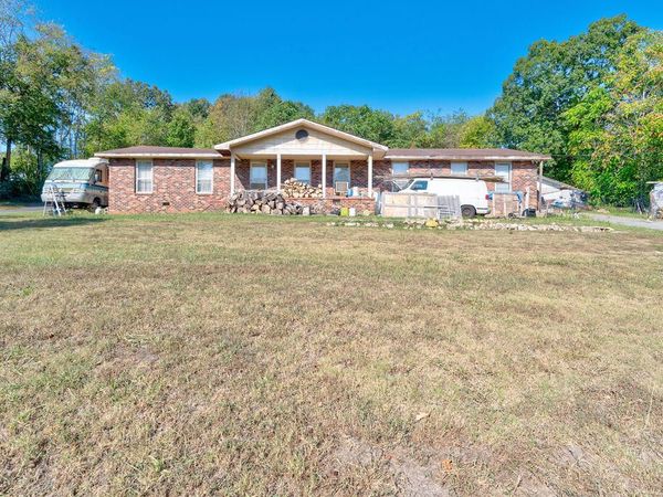 925 Magnolia Street, Rossville, GA 30741