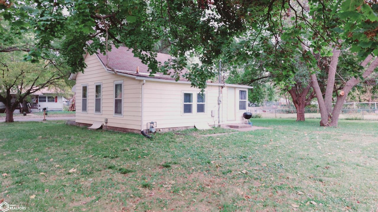 600 E Nuckols Street, Red Oak, IA 51566 Main Photo