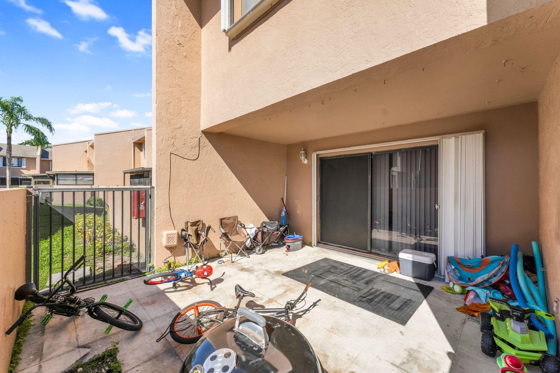 139 Sparrow Drive, Unit 2a, Royal Palm Beach, FL 33411 Photo