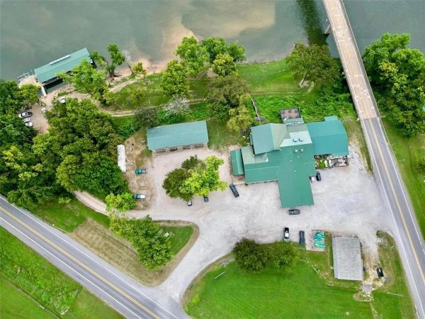 23080 AR-5 , Mountain View, AR 72560