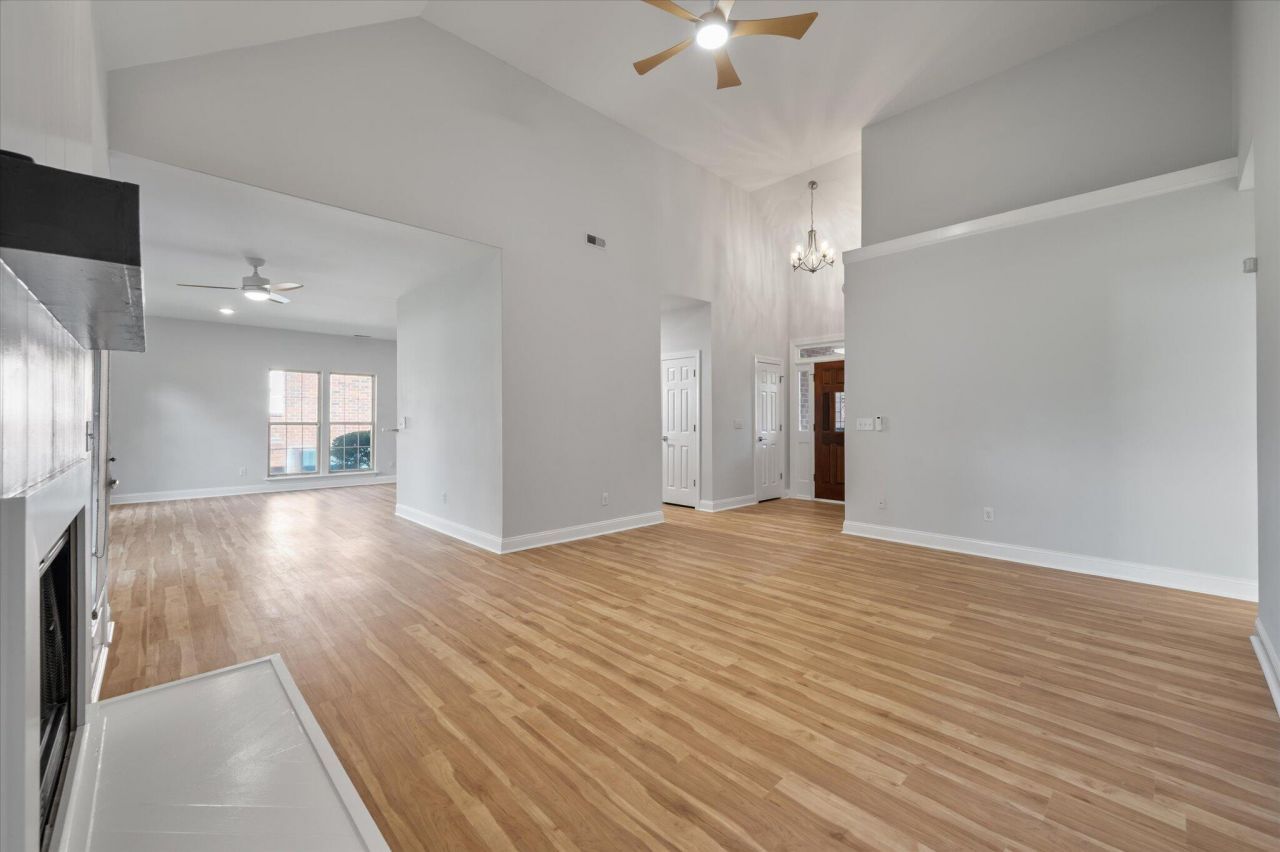 103 Innisbrook Bend Photo 13