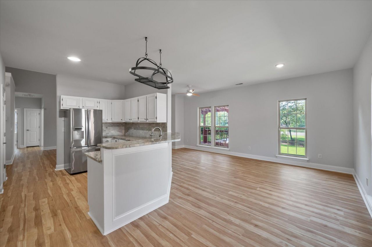 103 Innisbrook Bend Photo 19