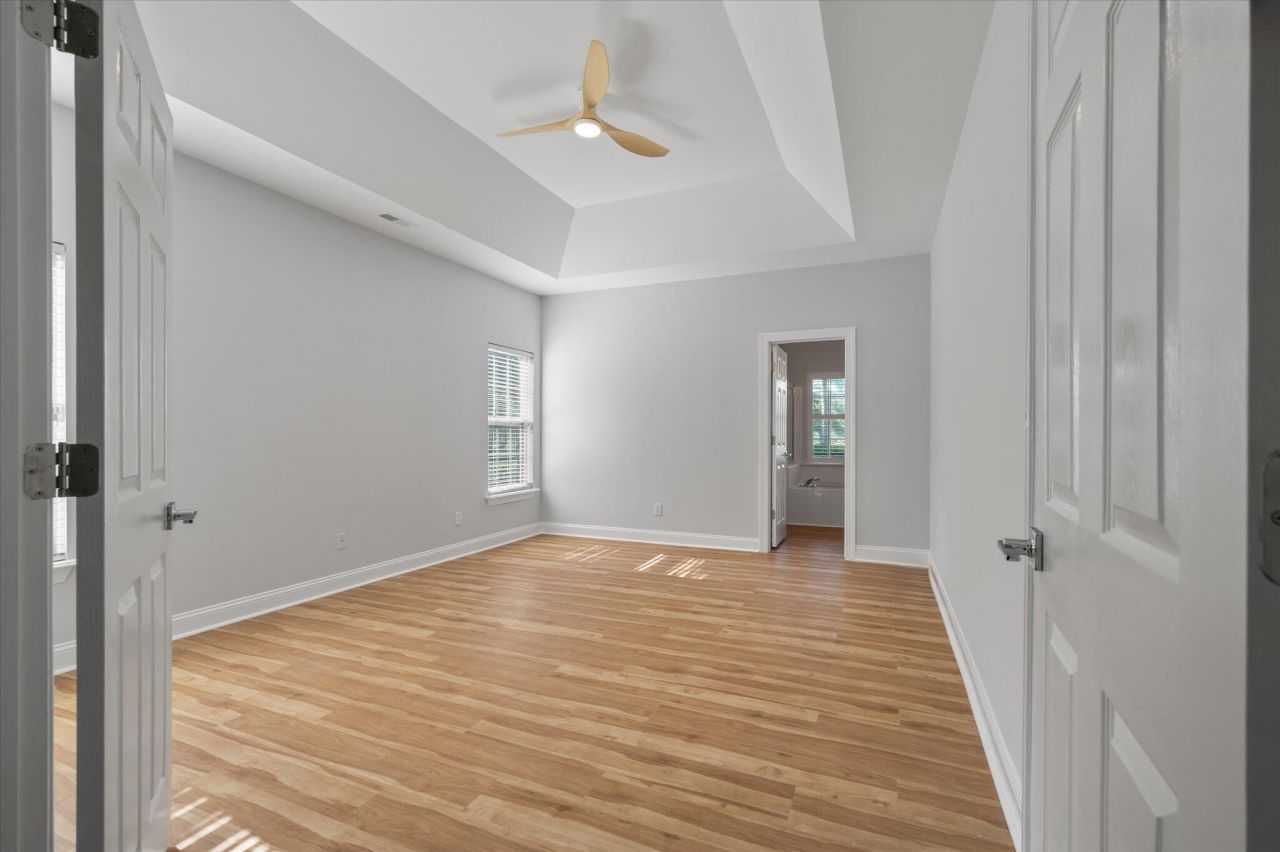 103 Innisbrook Bend Photo 24