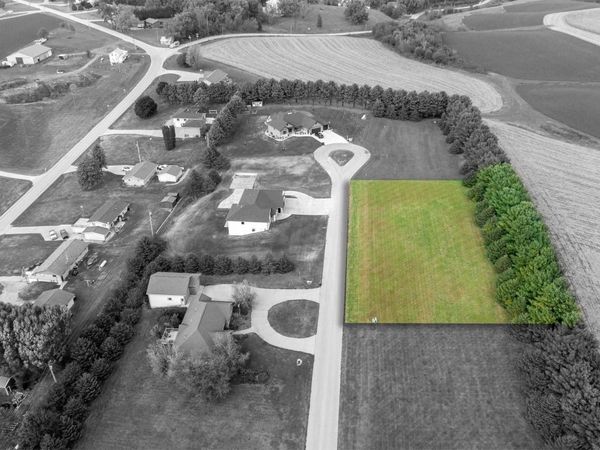 Lot 5 Red Wing Drive, Dubuque, IA 52001