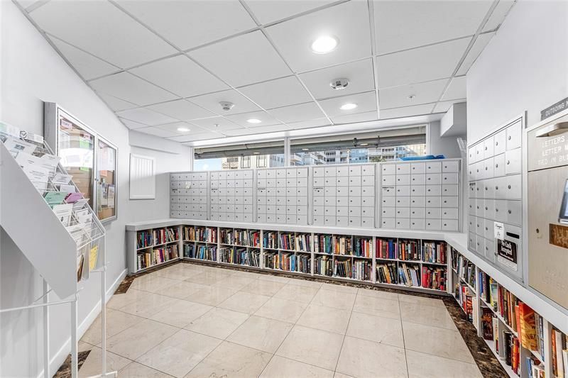 1920 S Ocean Drive, Unit 306, Fort Lauderdale, FL 33316 Photo