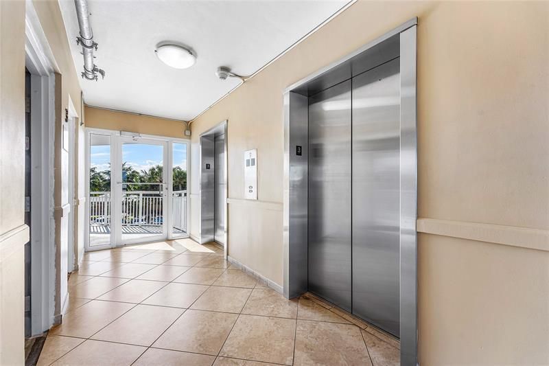 1920 S Ocean Drive, Unit 306, Fort Lauderdale, FL 33316 Photo