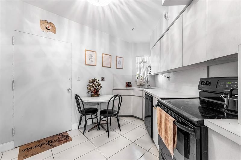 1920 S Ocean Drive, Unit 306, Fort Lauderdale, FL 33316 Photo