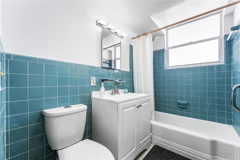 1920 S Ocean Drive, Unit 306, Fort Lauderdale, FL 33316 Photo