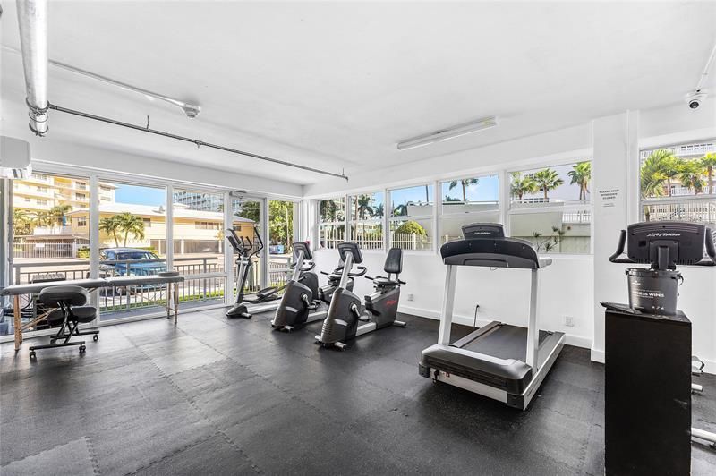 1920 S Ocean Drive, Unit 306, Fort Lauderdale, FL 33316 Photo