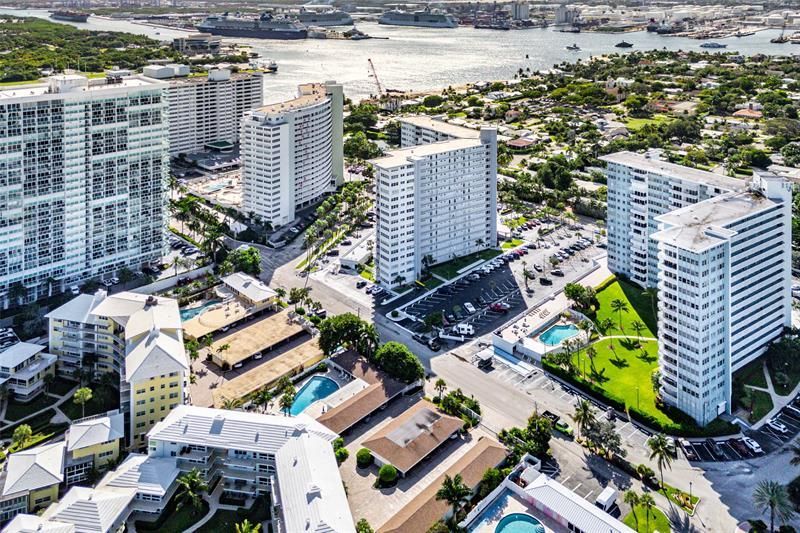 1920 S Ocean Drive, Unit 306, Fort Lauderdale, FL 33316 Photo