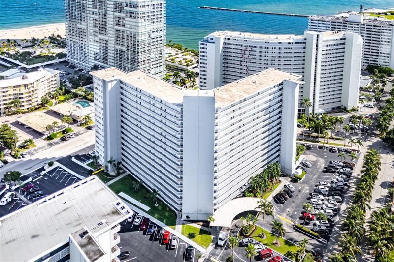 1920 S Ocean Drive, Unit 306, Fort Lauderdale, FL 33316 Photo
