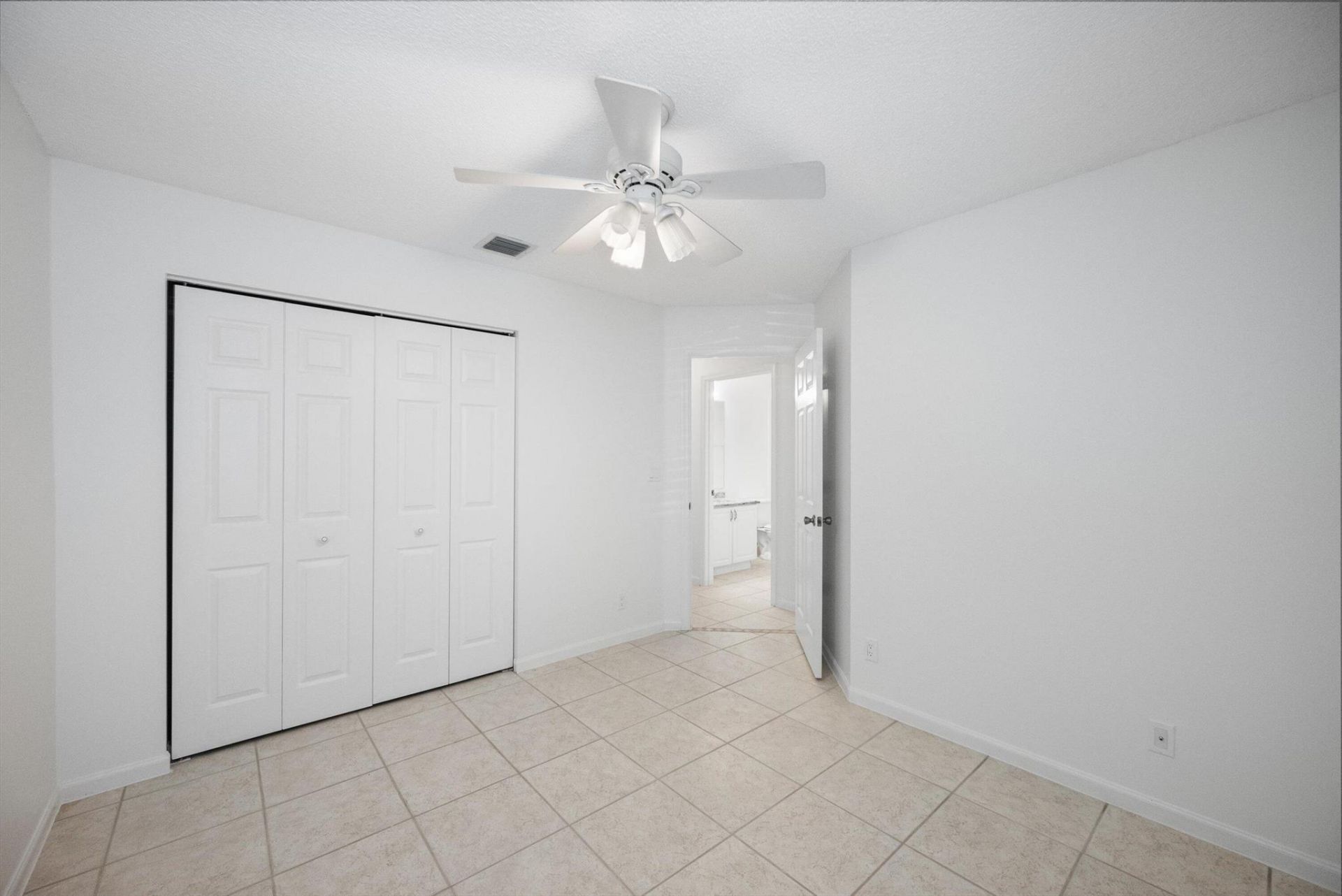 11 Sausalito Drive, Boynton Beach, FL 33436 Photo