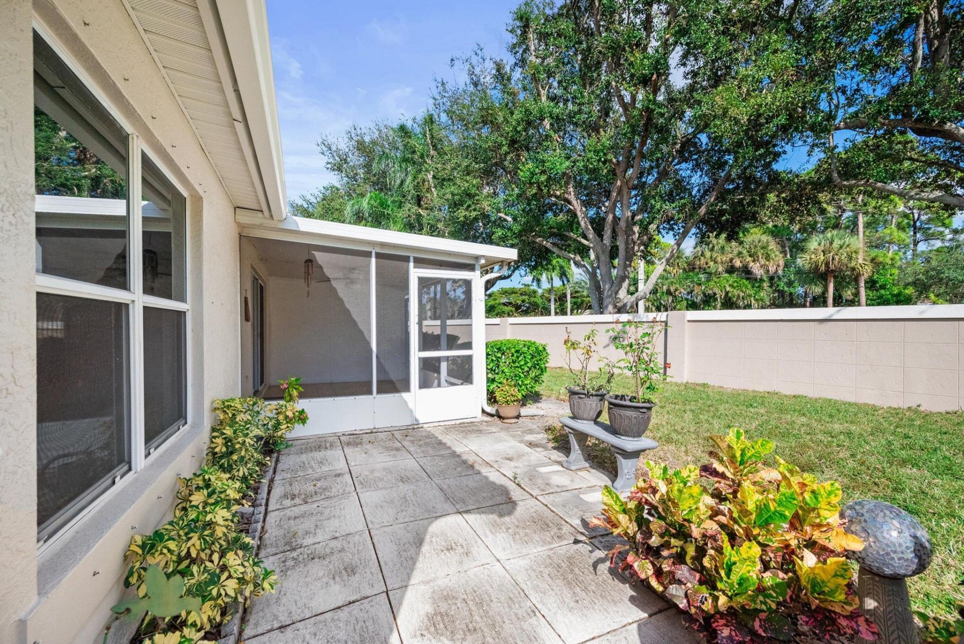 11 Sausalito Drive, Boynton Beach, FL 33436 Photo