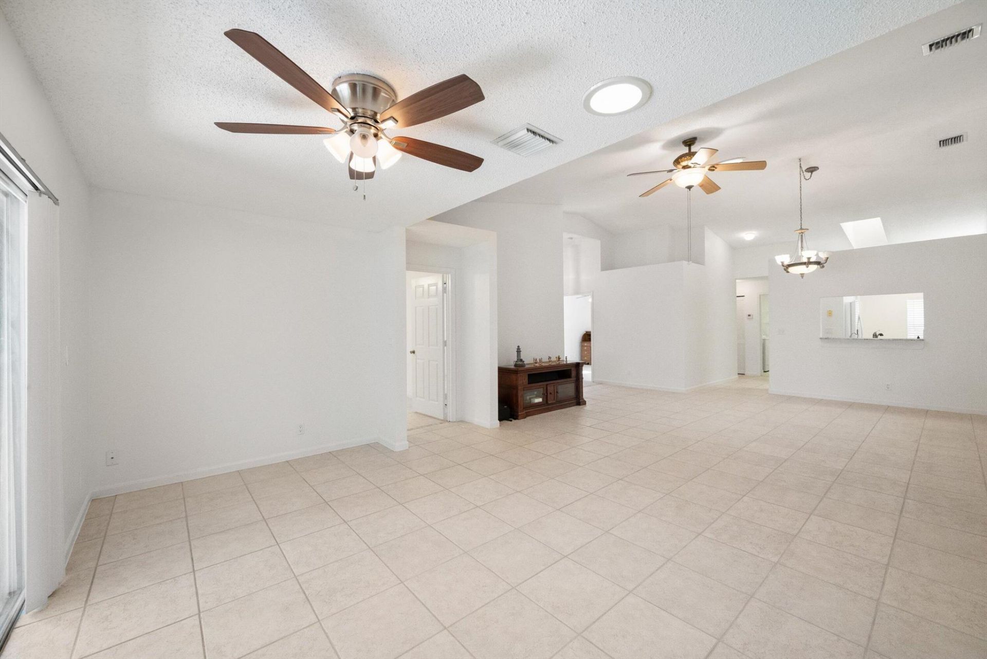 11 Sausalito Drive, Boynton Beach, FL 33436 Photo