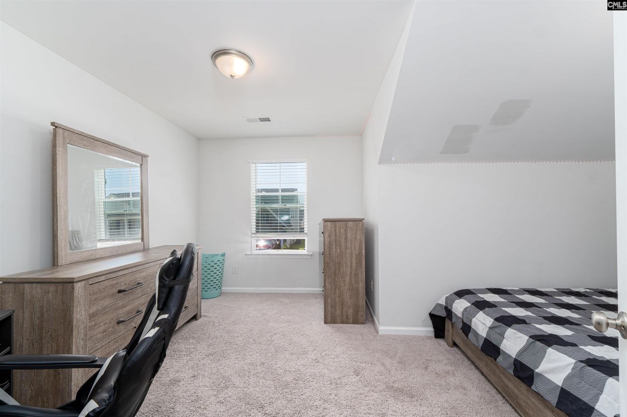 682 Bell Flower Lane  Photo 19