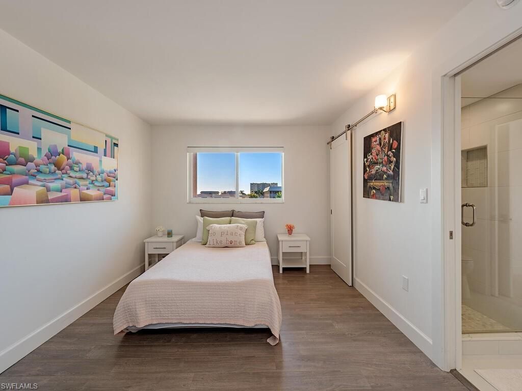 222 Harbour Dr, Unit 503, Naples, FL 34103 Photo