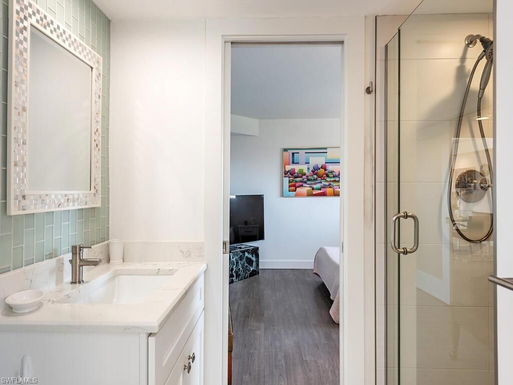 222 Harbour Dr, Unit 503, Naples, FL 34103 Photo