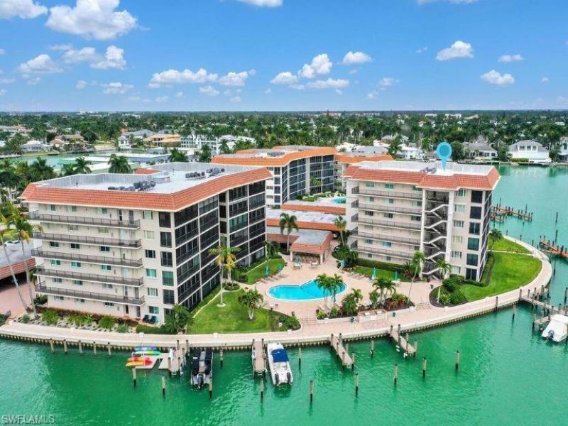 222 Harbour Dr, Unit 503, Naples, FL 34103 Photo