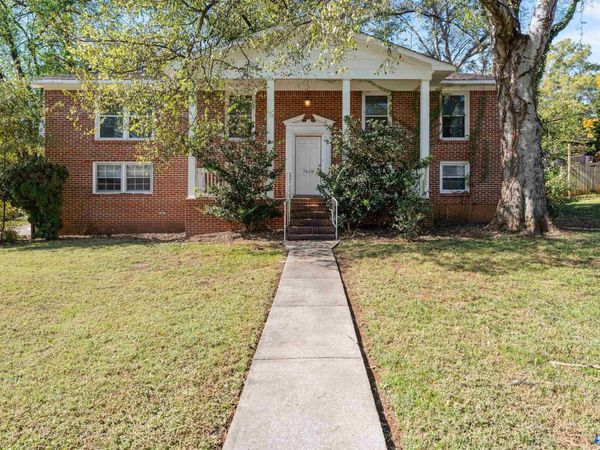 7628 Fleming Hills Drive SW, Huntsville, AL 35802