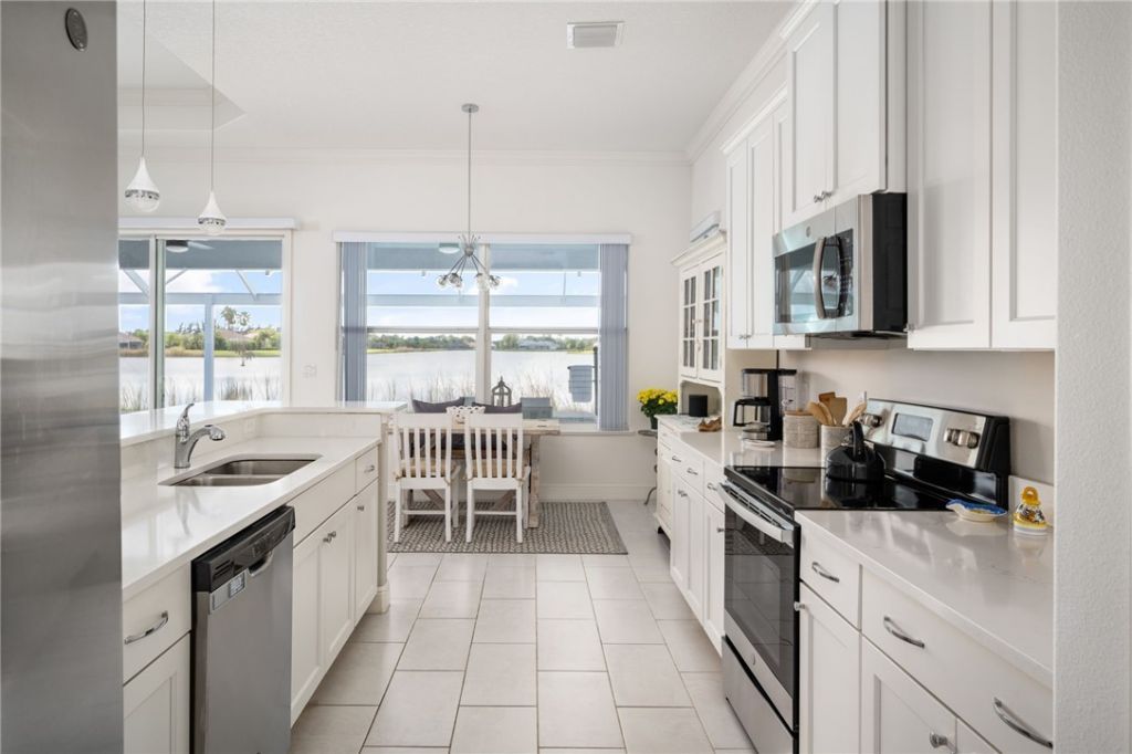 933 Yearling Trail, Sebastian, FL 32958 Photo