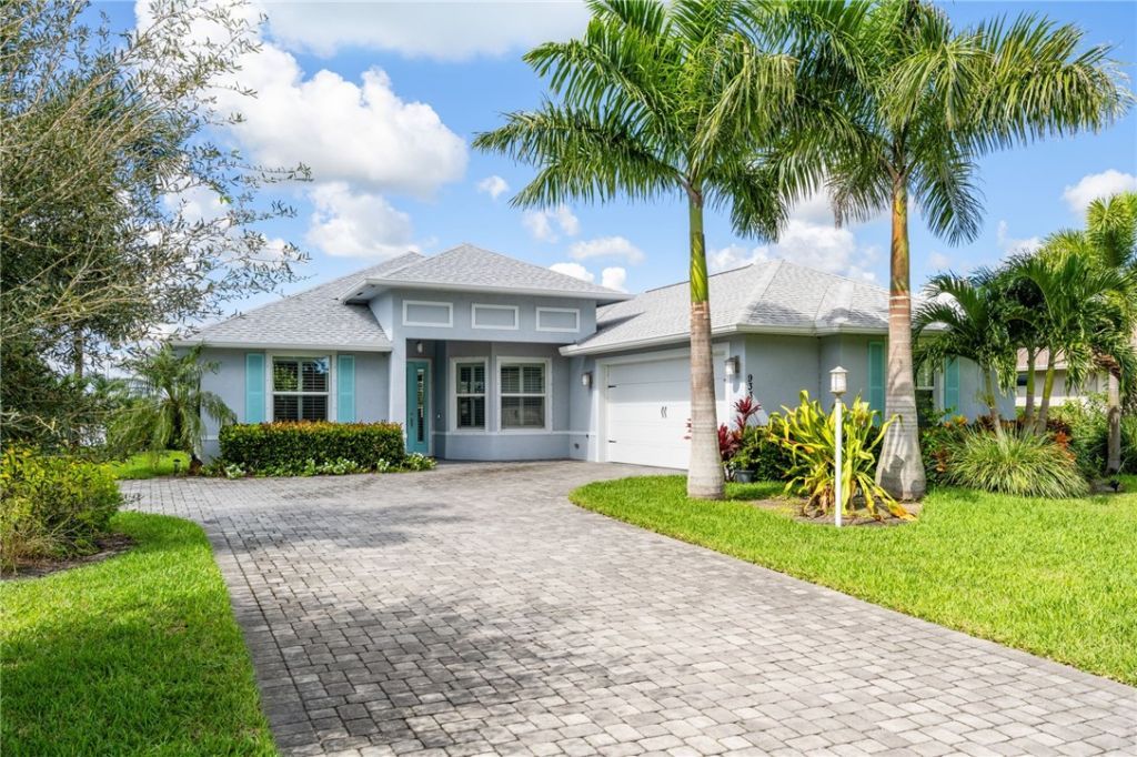 933 Yearling Trail, Sebastian, FL 32958 Photo